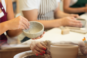 Moda'daki Claymore Art Studio Yeni Sezonda Yaratıcı Atölye Programlarını Başlatıyor