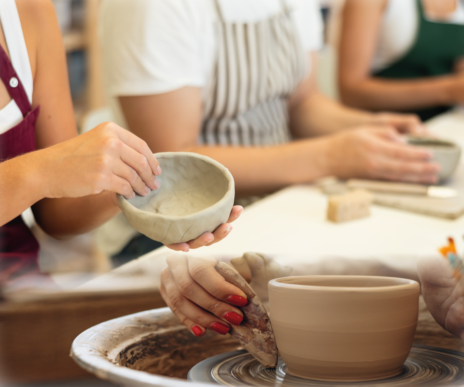 Moda'daki Claymore Art Studio Yeni Sezonda Yaratıcı Atölye Programlarını Başlatıyor